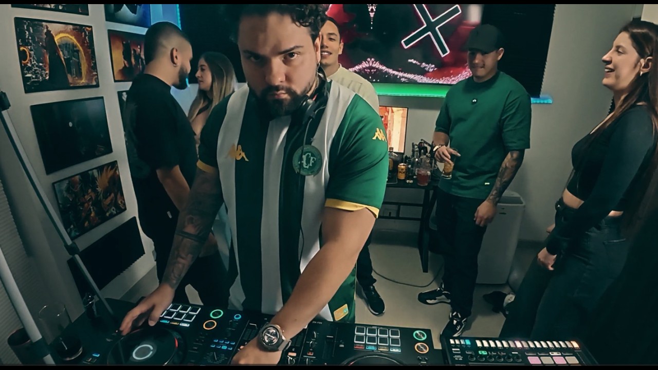 DEEP TECHNO SESSION // FRIENDS, AND HEAVY BASS