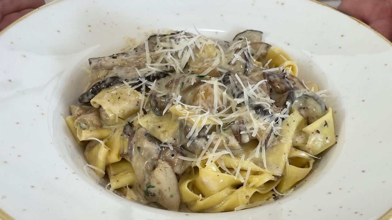 Pappardelle ai funghi Porcini con la Panna, ricetta originale