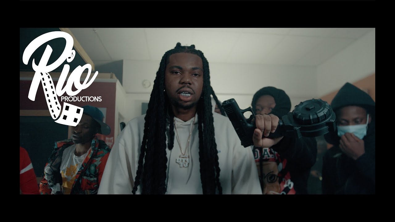 Solo ft CBE Smoke - Touchdown (Directed By Rio Productions)