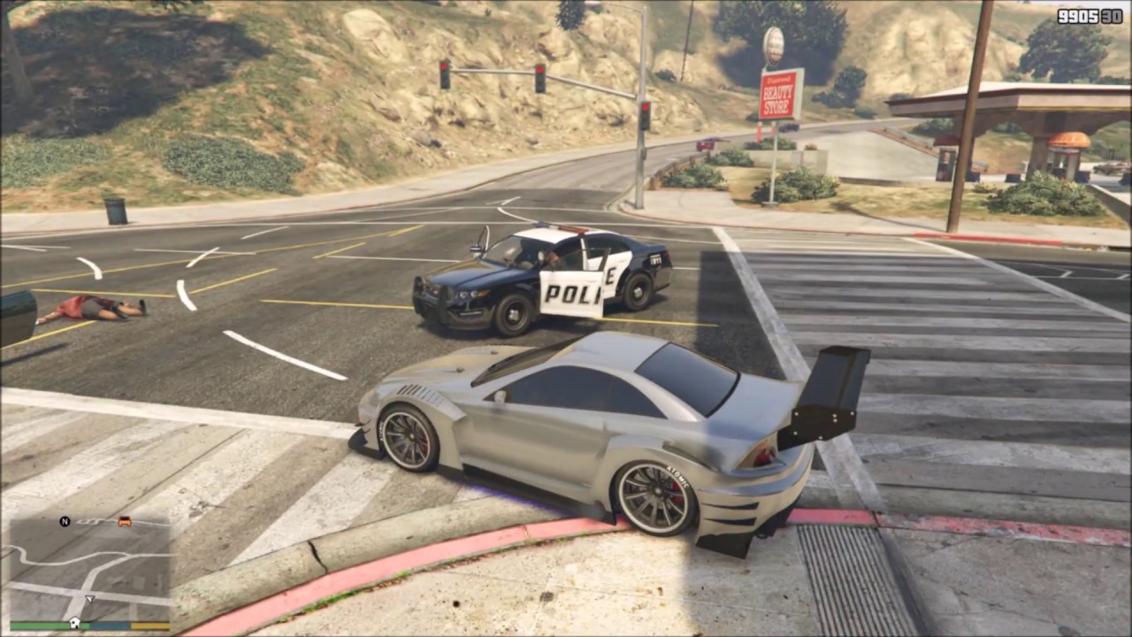 Cop-A-Doodle-Doo! What's this cop gonna do? Following the police in GTA V