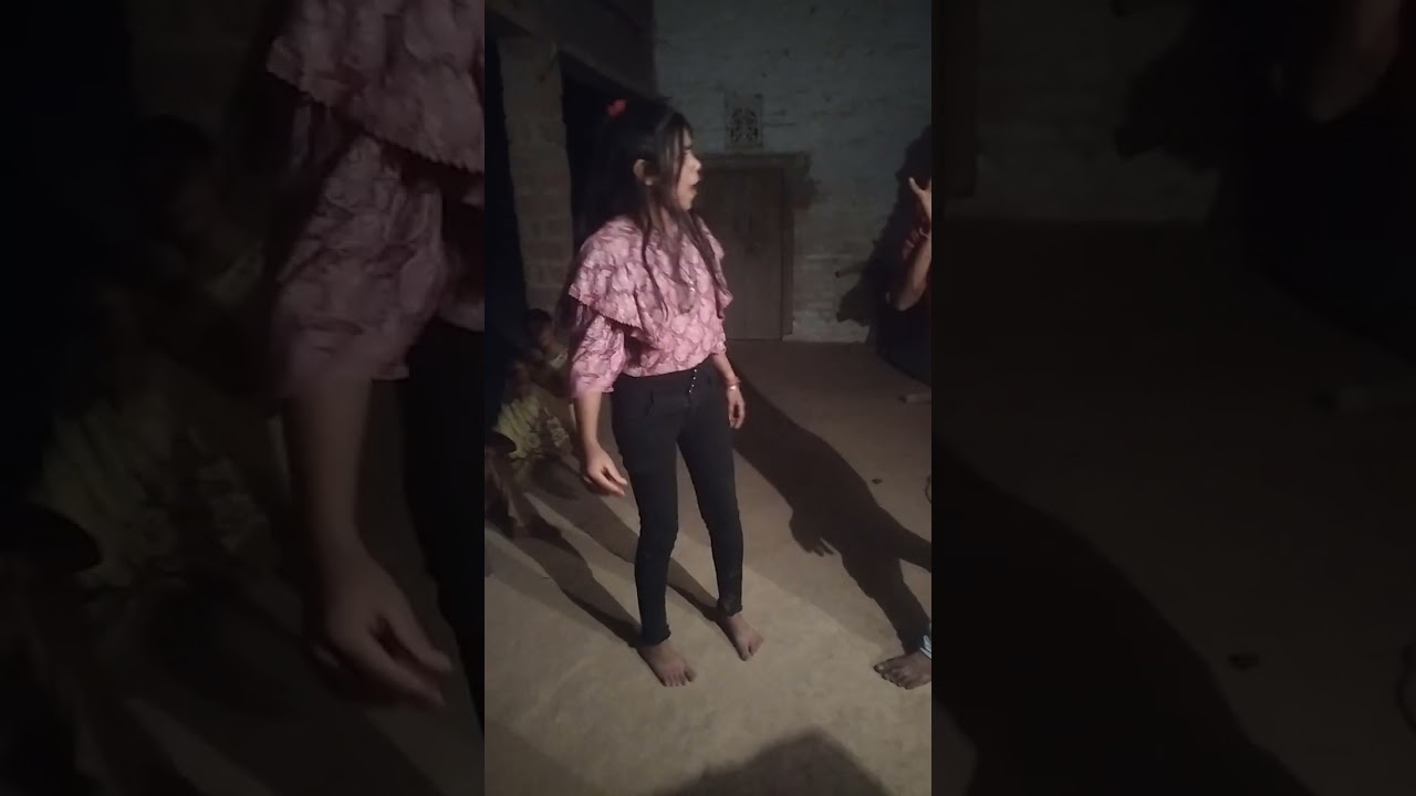 #Kabhi pyar se bhulana ak baar#bhatar ko bhi bhul jaugi#Kajal kushwaha ka dance
