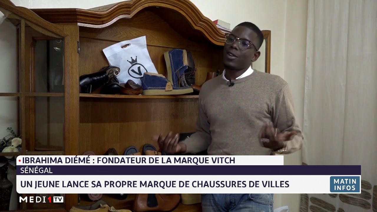 Sénégal: un jeune homme lance sa propre marque de chaussures de ville