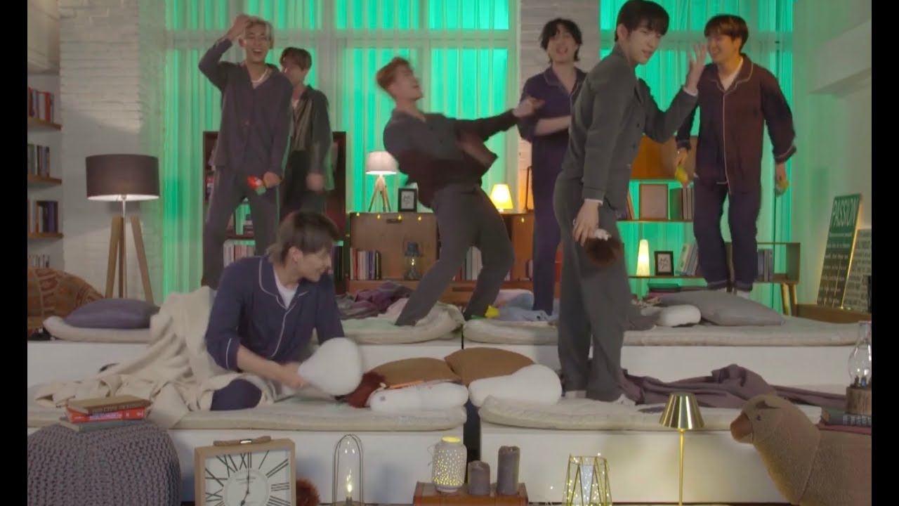 181007 GOT7 - Lullaby (เวอร์ชั่นที่ชวนให้เคลิ้มจนตาสว่าง) ไม่มีใครห้ามกันได้เลย บ้าบอมาก 😅