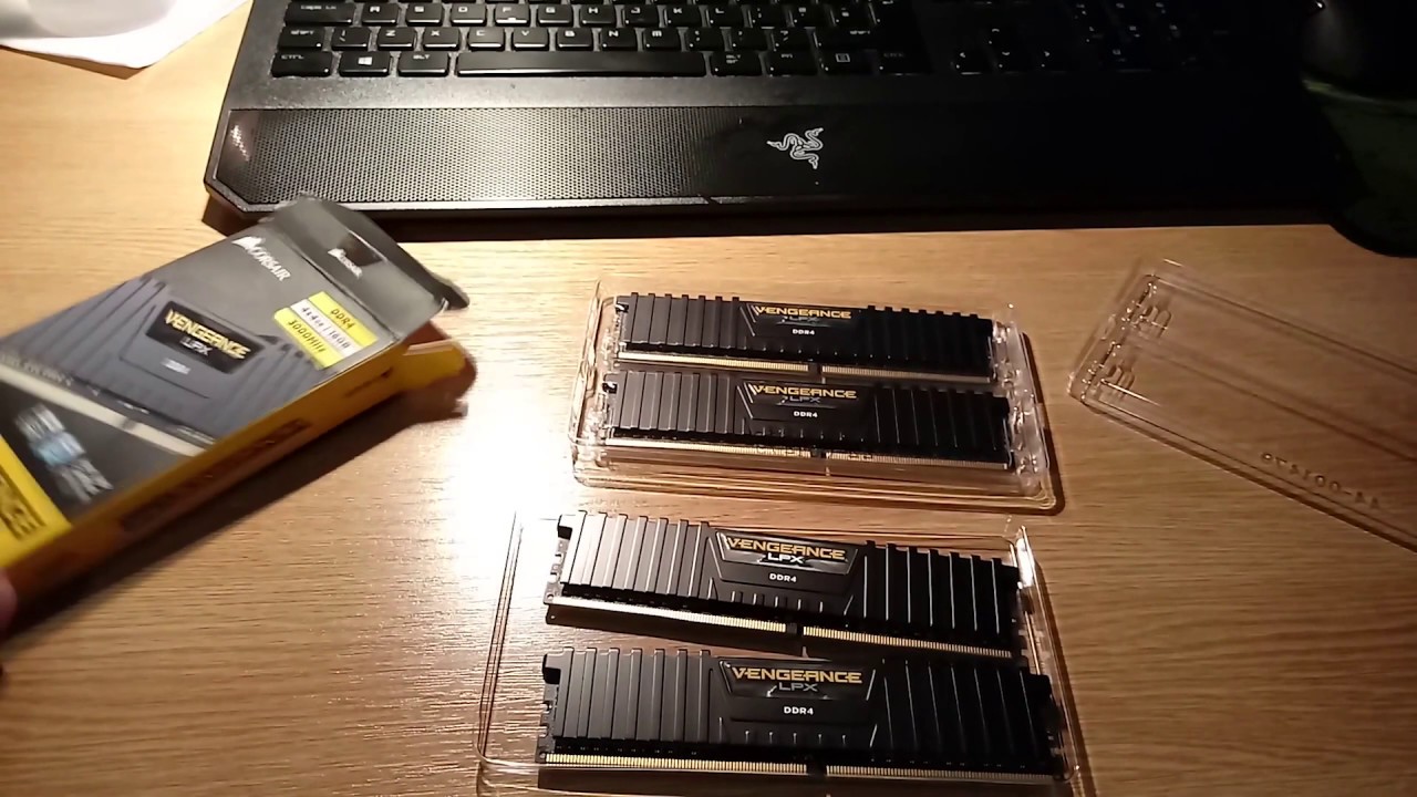 Corsair Vengeance LPX 16 GB (4 x 4 GB) DDR4 3000 MHz C15 Unboxing