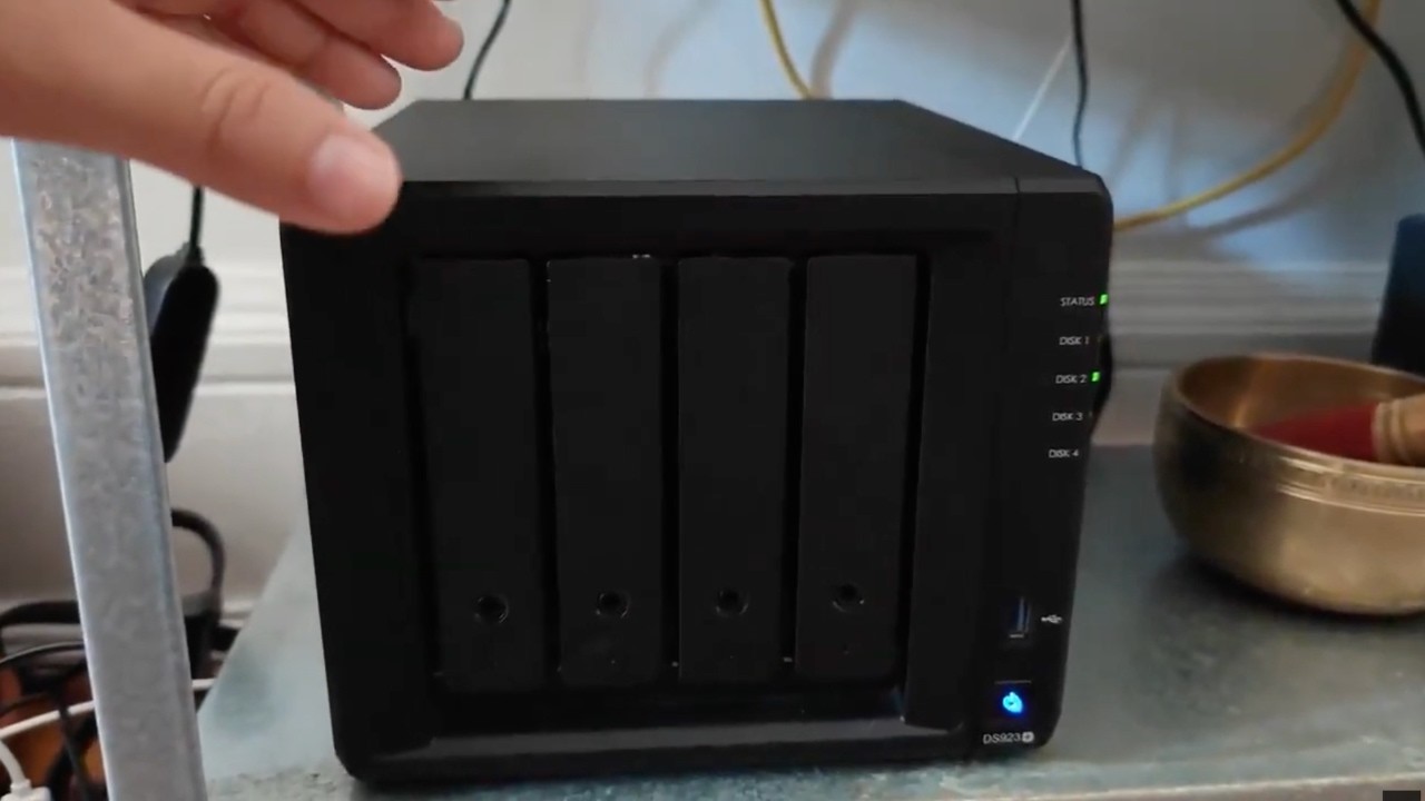 I no longer use streaming services thanks to this (home lab tour)