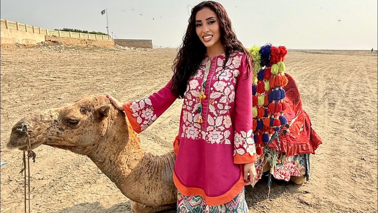 24 Hours in India 🇮🇳 VS 24 Hours in Pakistan 🇵🇰
