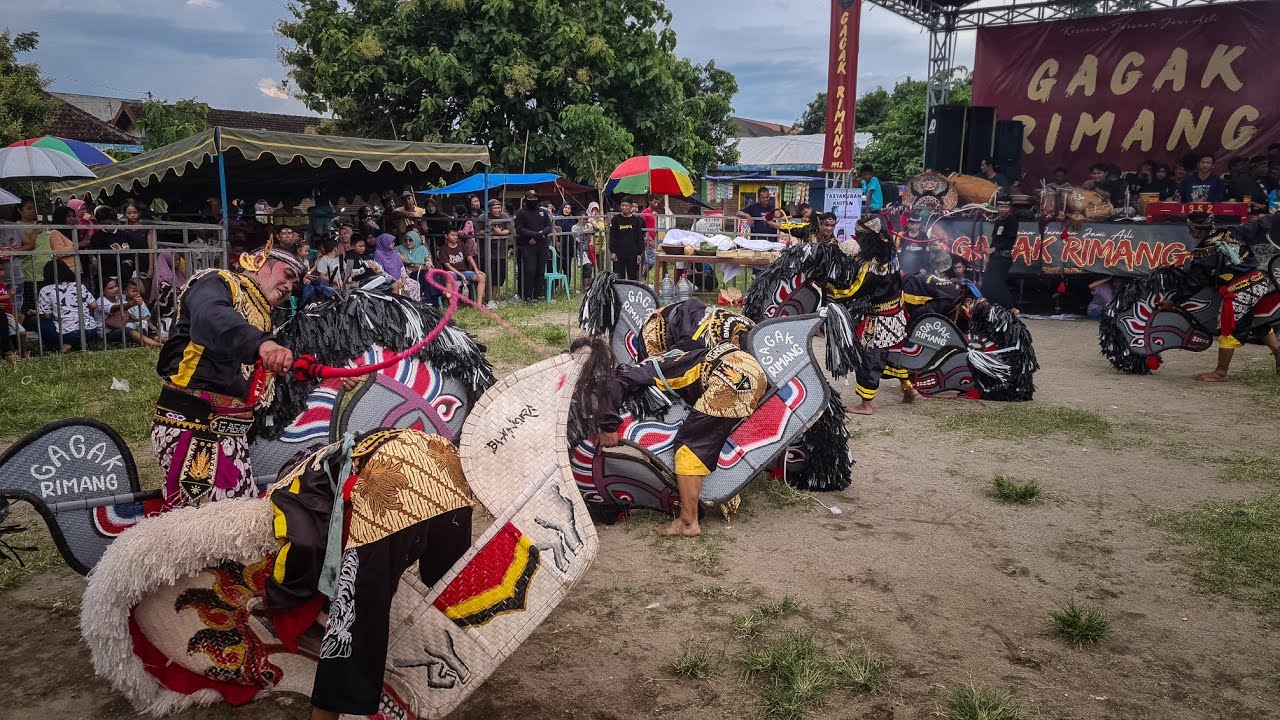 Full Solah Adu Pecut Wayang Lawas Gagak Rimang Live Burengan Kediri