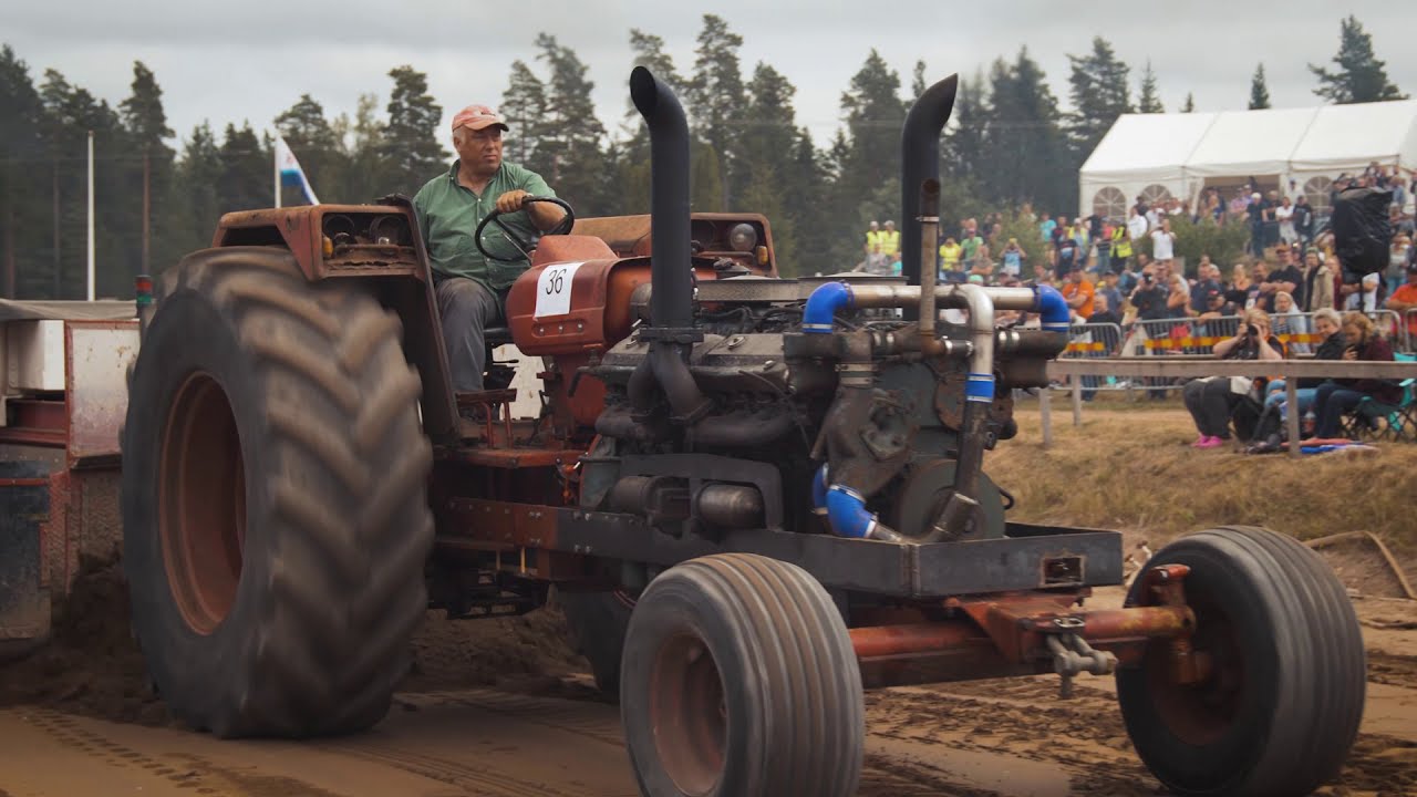 Tibro Bonnapulling 2018, Traktorpulling