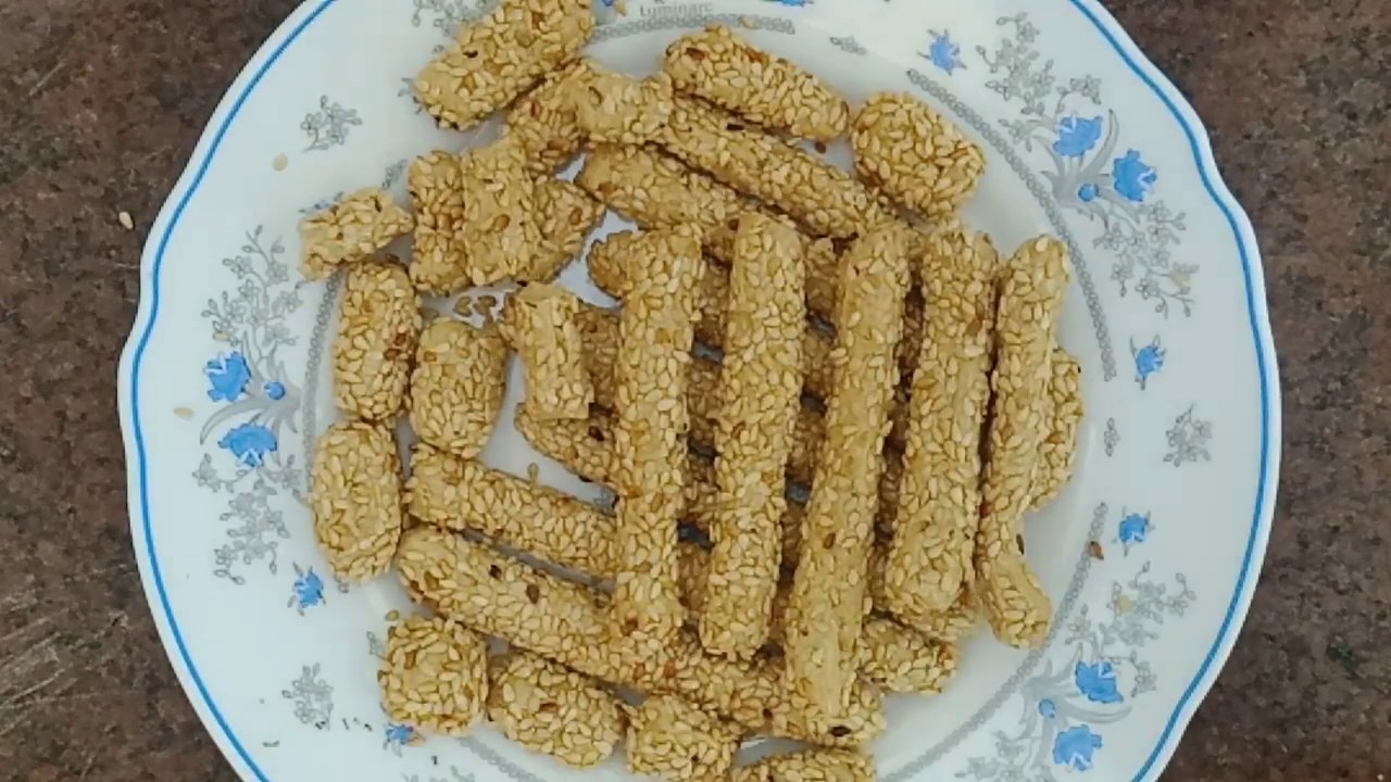 سر عمل العسلية بالسمسم او نبوت الغفير / عسلية بالسمسم في المنزل الشيف/ محمد الدخميسي