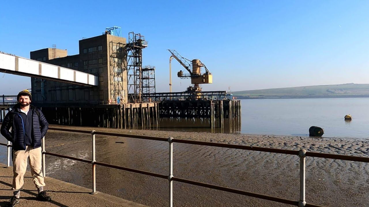 Kent Coast Hike | Part 1 | Woolwich - Gravesend 🇬🇧 'Sludge, Sewage & Sunshine'
