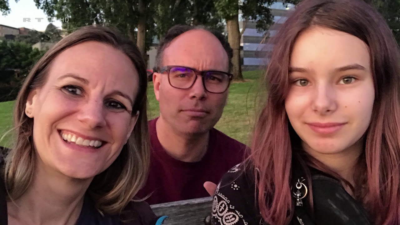 RTL TV -- Mutter verliebt sich in Samenspender (Mother falls in love with sperm donor) Sandra Lange