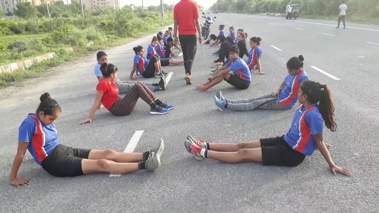 ना संघर्ष न तकलीफ तो क्या मजा है जीने में।how to clear ssc gd physical running exercise for girls