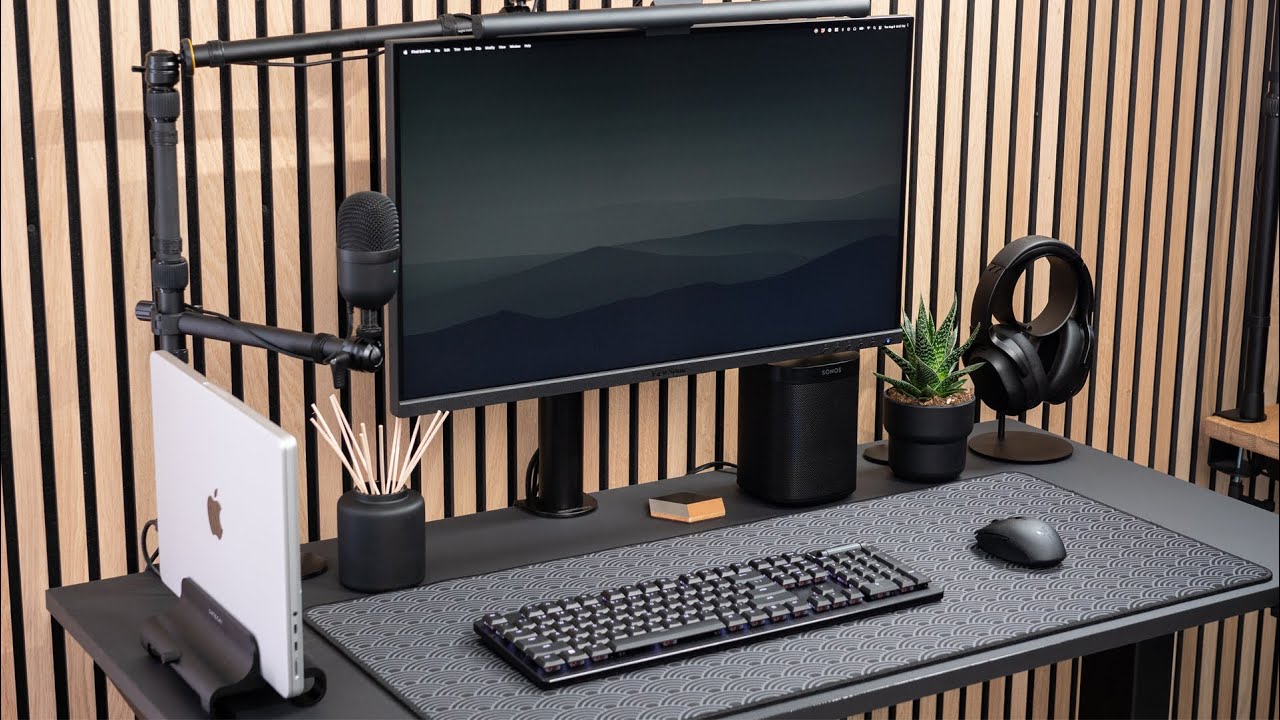 CLEAN & MINIMAL Desk Setup ~ Blackout Edition
