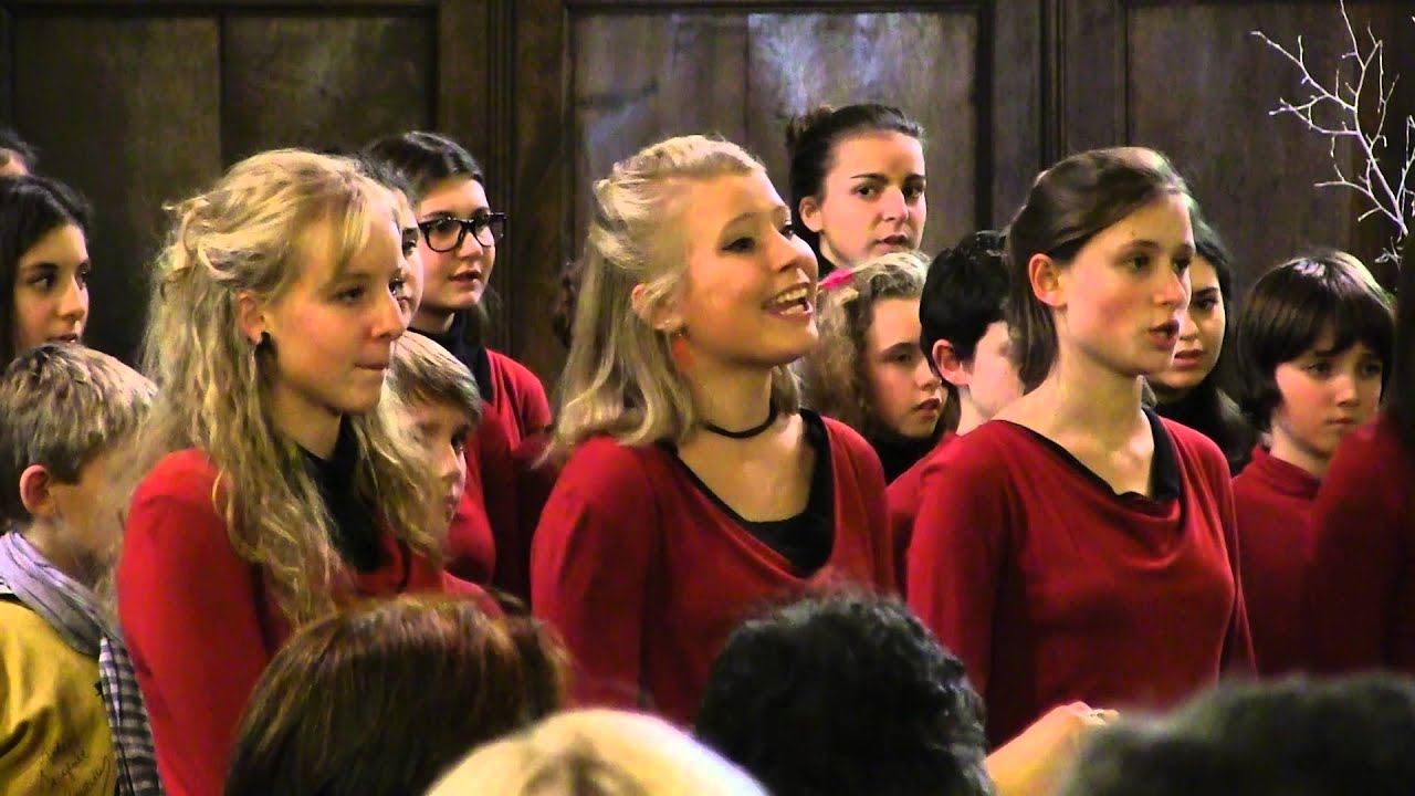 Piccoli Cantori di Torino - Cantemos a Maria