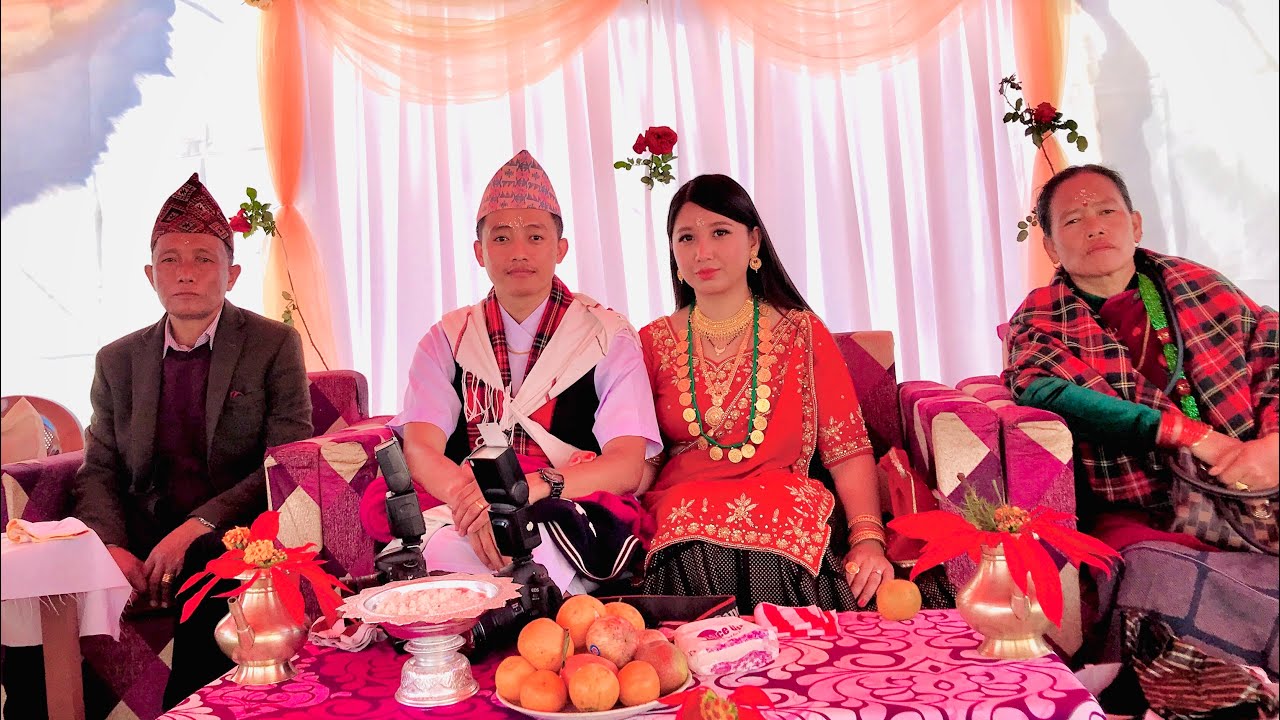 लाहुरे दाइको प्रति भोज/ आमा समुहको रमाइलो नाच🙏 #PyarjungNasa @naurajgurung4640