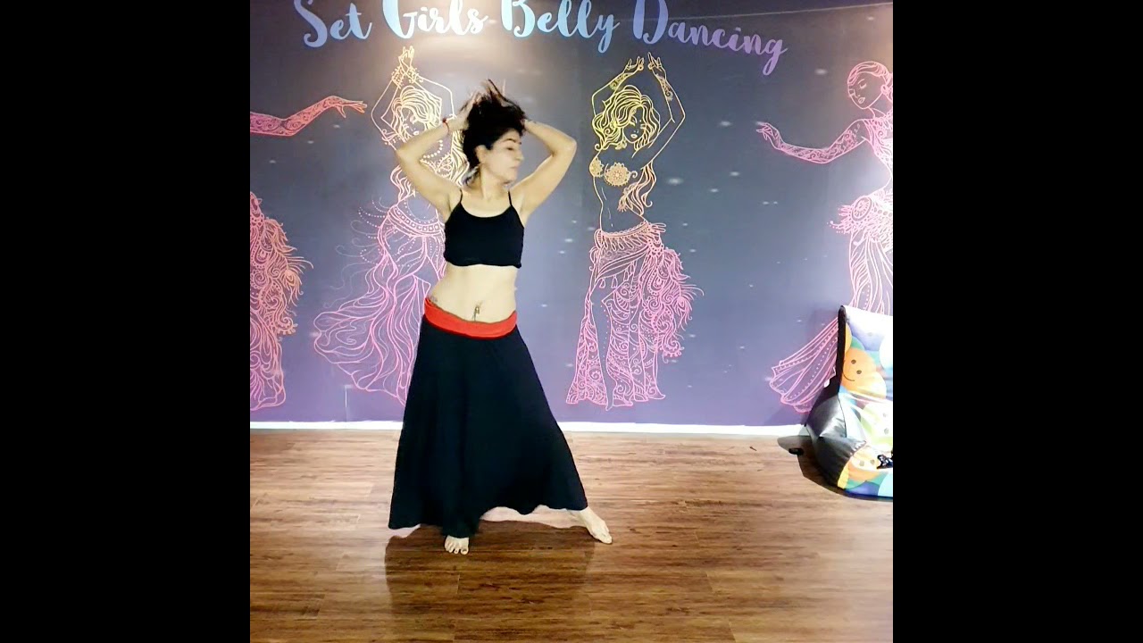 Laal Bindi ( A Sanjana Sharma Choreography) #sanjanasharma #laalbindi #akul #bellydance