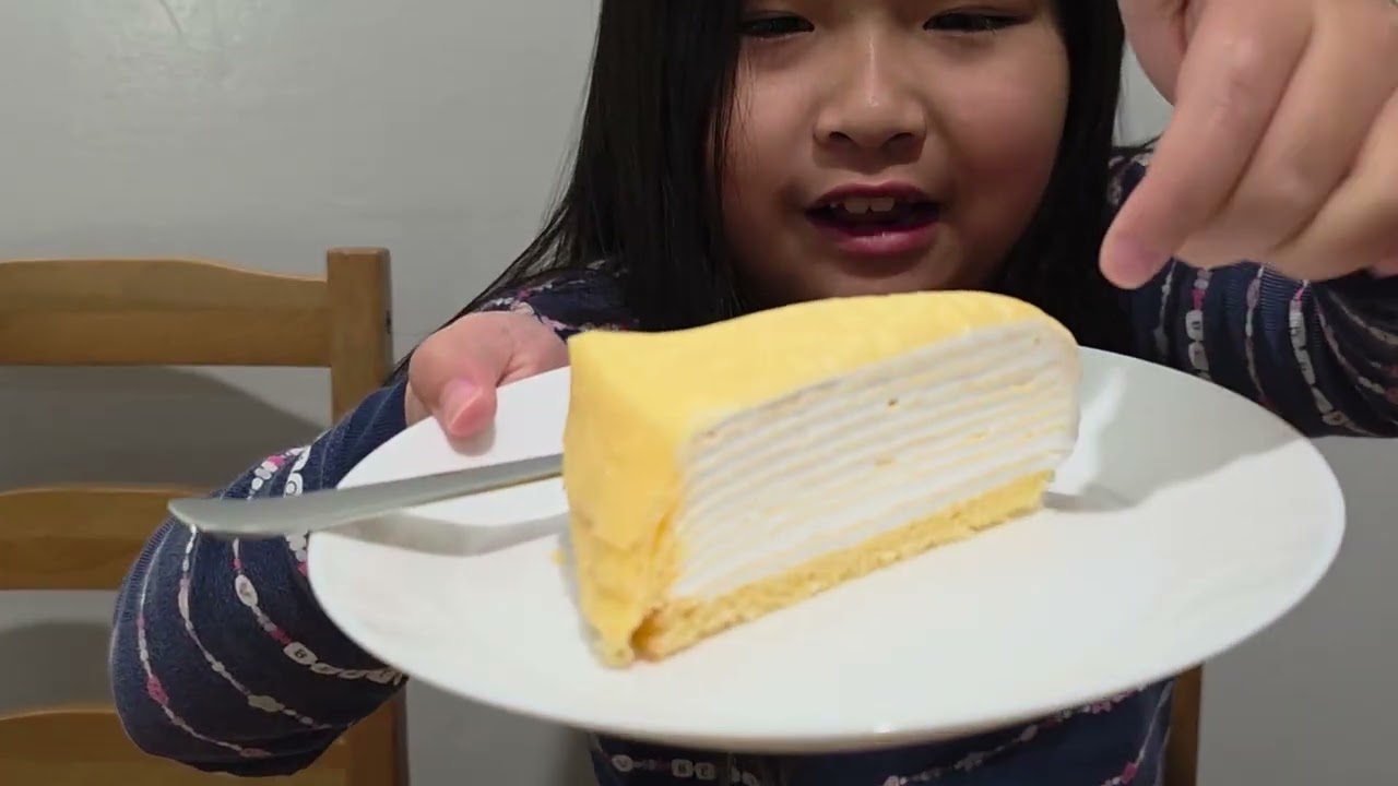 Japanese crepe cake review (Costco)