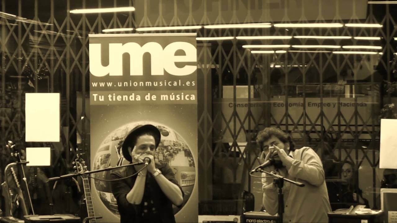 Luiz dos Odé y Antonio Serrano   Improvisando