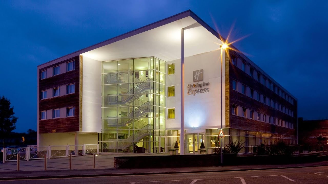 Holiday Inn Express Chester - Racecourse by IHG, United Kingdom | Travel With Kiara
