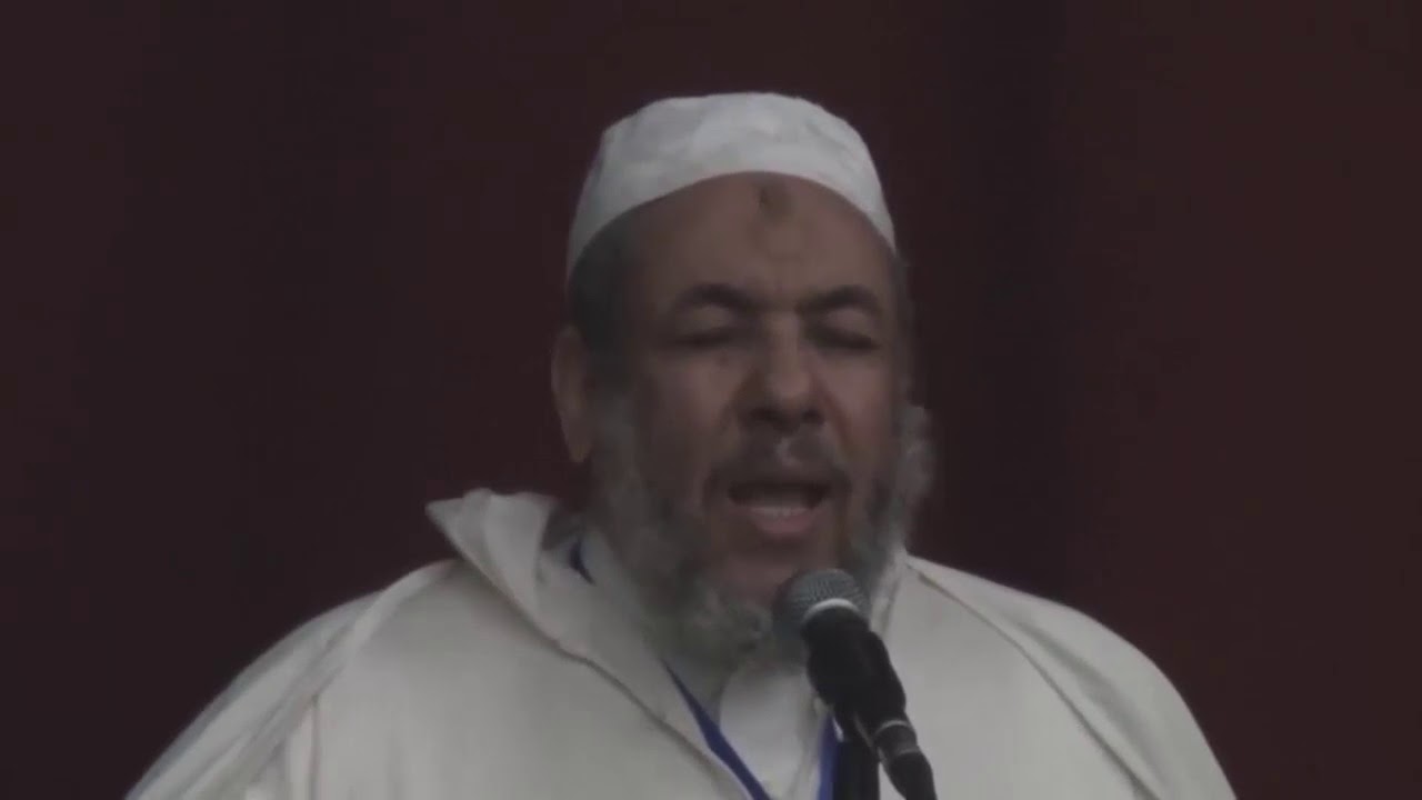 الله نور السماوات والأرض - تلاوة رائعة للشيخ عامر العرابي