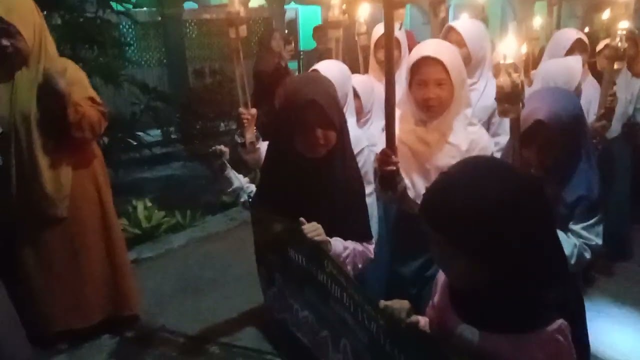 Sambut Ramadan santri Nurul Huda pawai obor #ramadantiba #kadipaten #rafakamajaluka