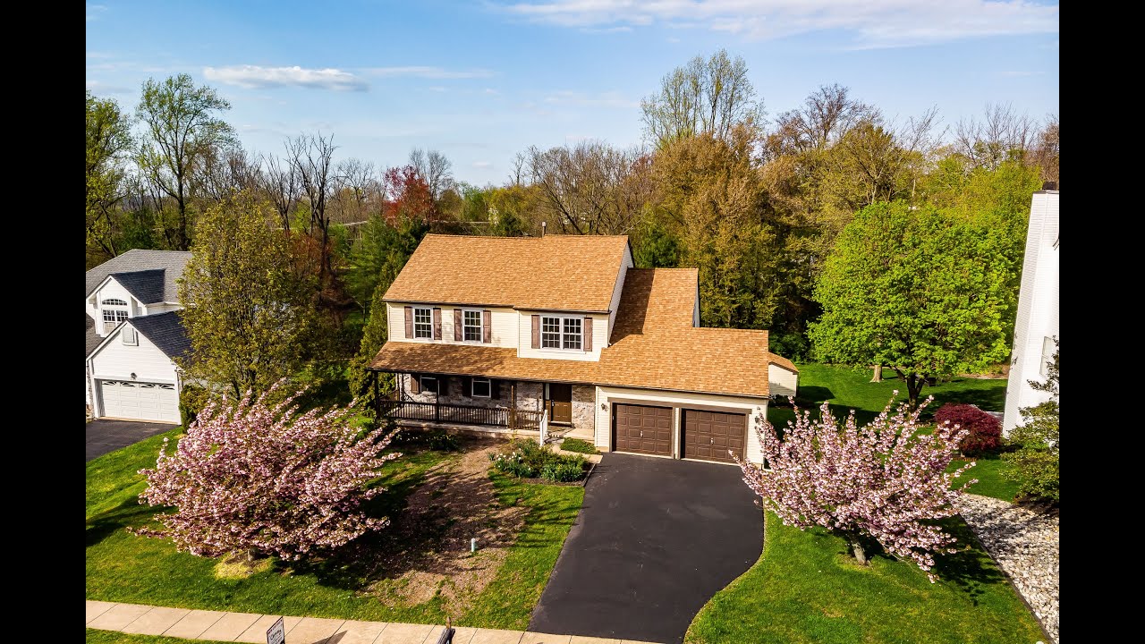 2370 Deer Path Dr | Home For Sale in Warrington, PA 18976 | Robin Della Franzia Real Estate