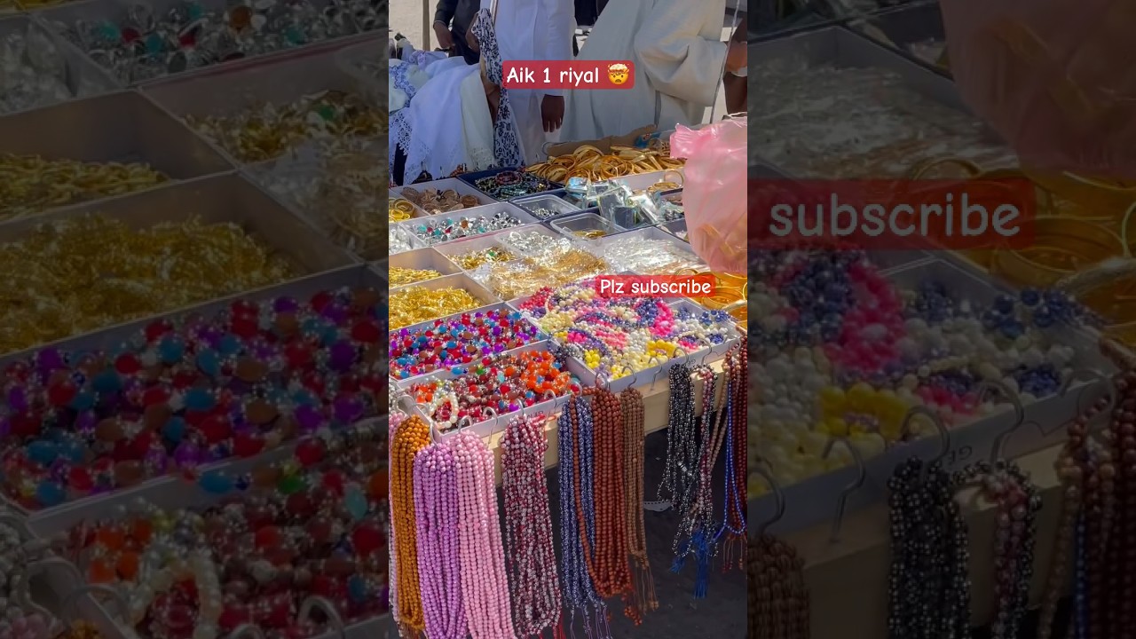 Shopping time in Madinah | One riyal #ytshorts #shopping #market #madina #shorts #riyal #tasbih