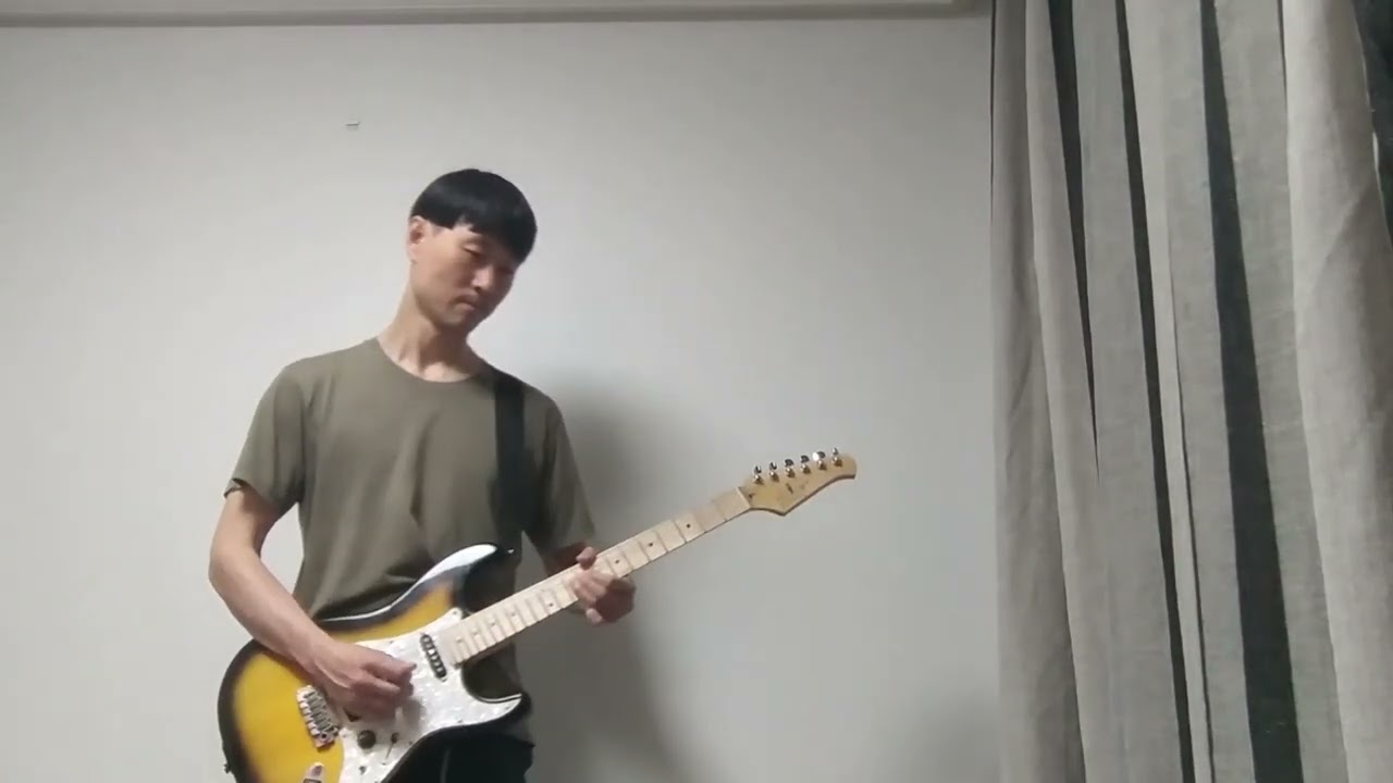 Slow Blues in G  (B.B. King style)