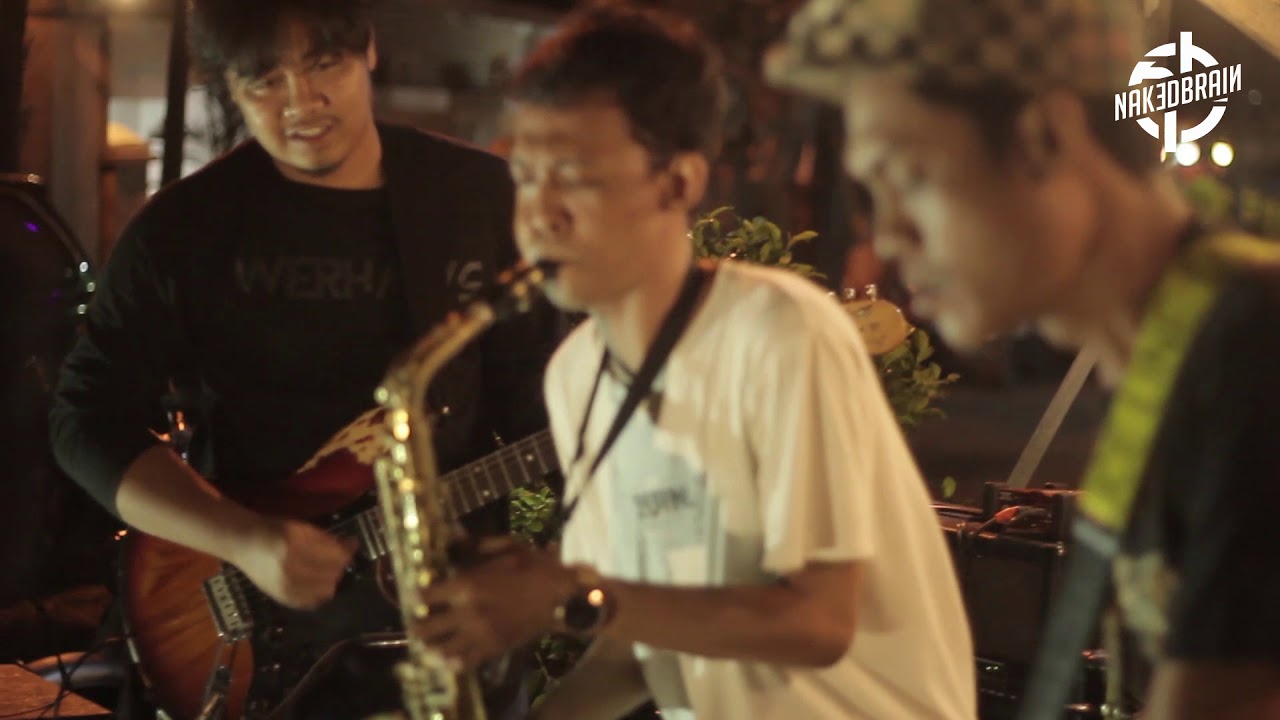 Reska Gentjis - Matahari (Live @NAKEDWAVE)