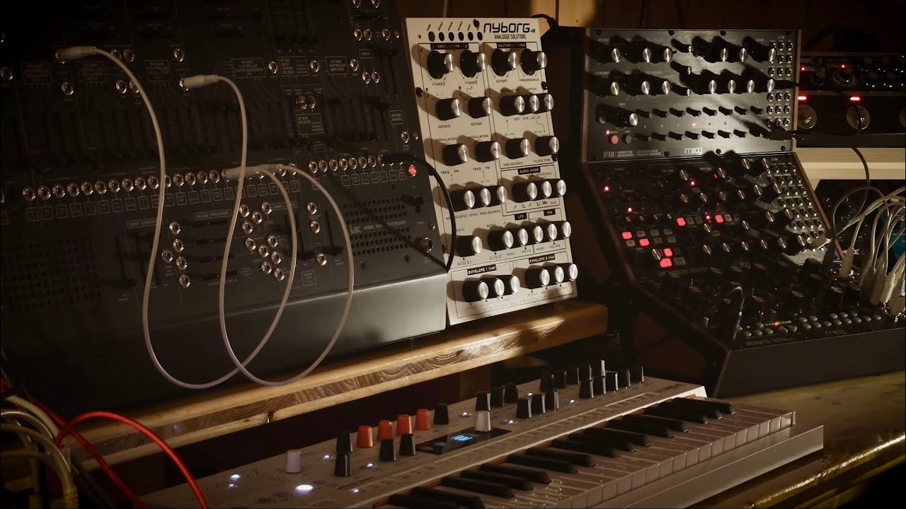 Ambiente electronic meditation 01 with #minifreak #arp2600 #moogsynthesizer #berlinschool 