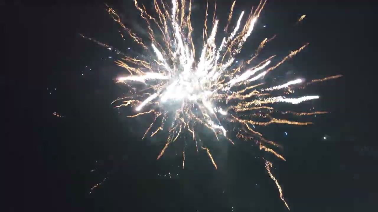 MARVELLOUS 100 SH RIAKEO VUURWERK 