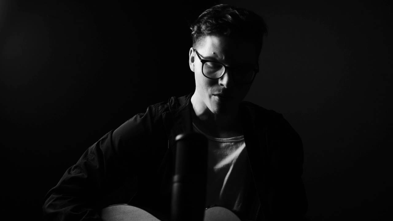 Kevin Garrett- Precious (Acoustic)