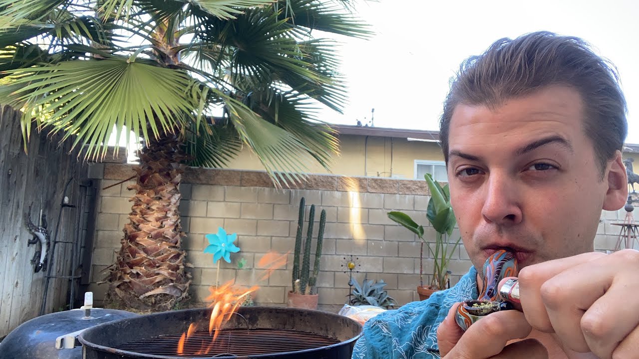 True Buds TV Grill/ Chill And Smoke Session