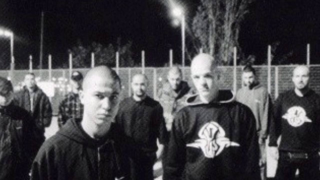 843 & Βέβηλος - Σ' ένα γήπεδο ουρανό