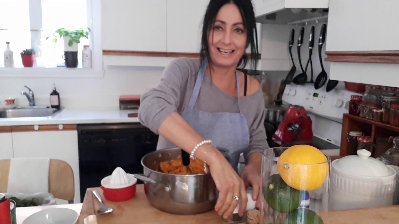 Niebianskie  ciasto  z batatow