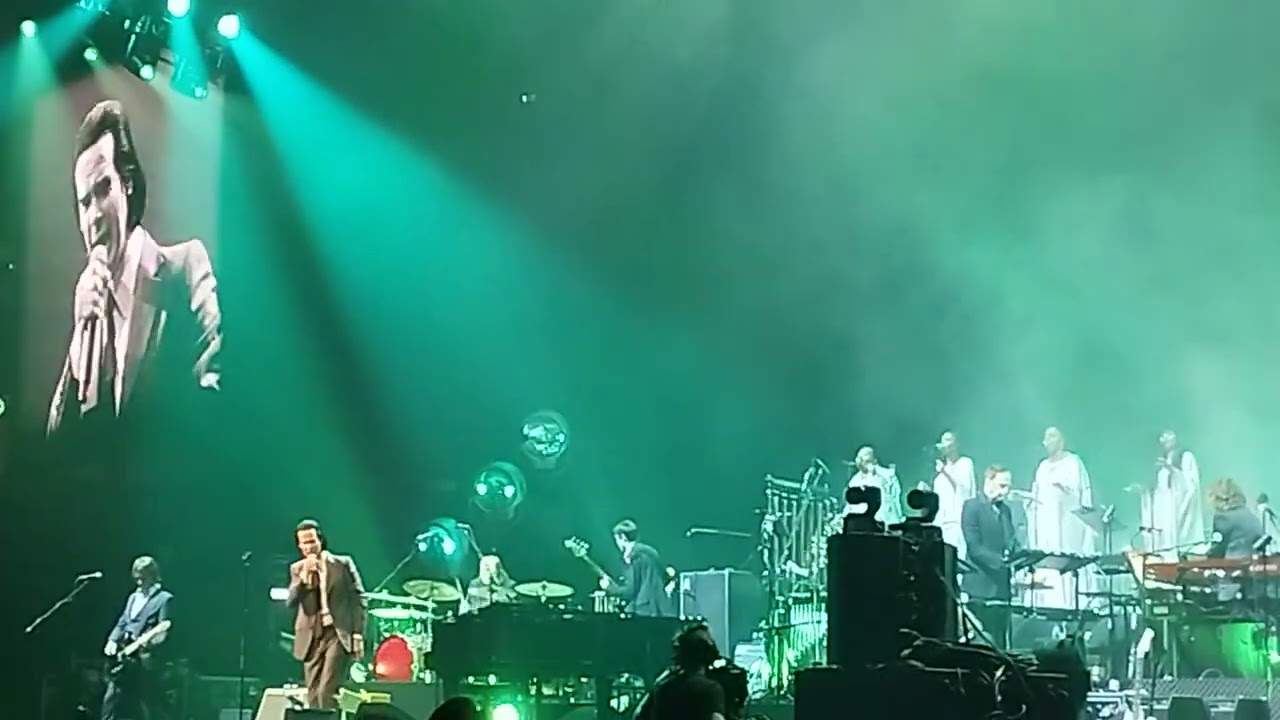 Nick Cave - Frogs ( Forum Assago, Milano - Italy / 20 October 2024 )