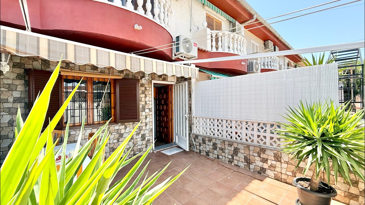 Casa de 3 habitaciones en venta en San Pedro del Pinatar. Se vende casa barata