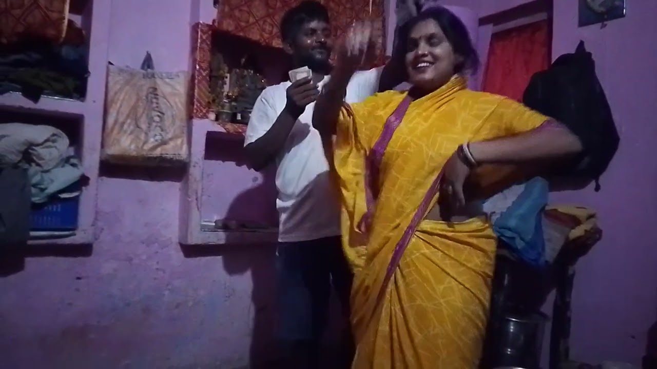 मस्ती वीडियो रेनू डांस