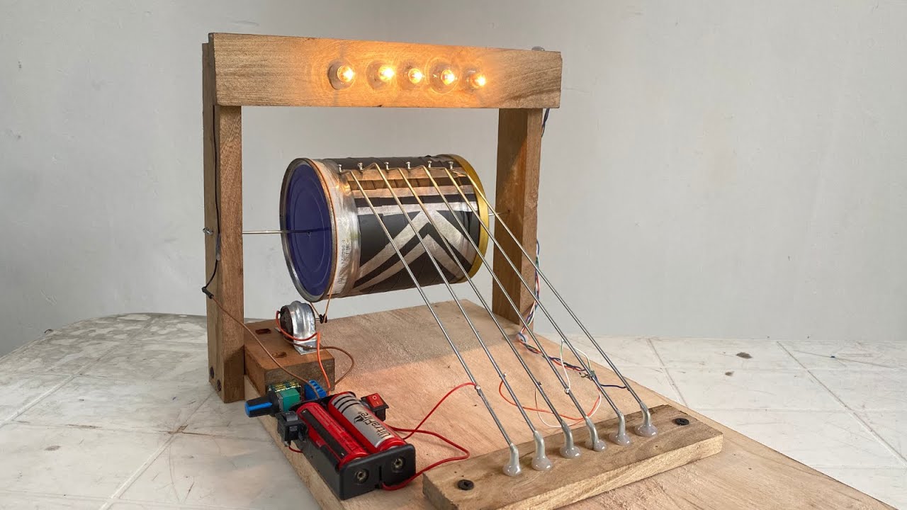Amazing Light Pattern Machine – No Circuits, Just Mechanics!