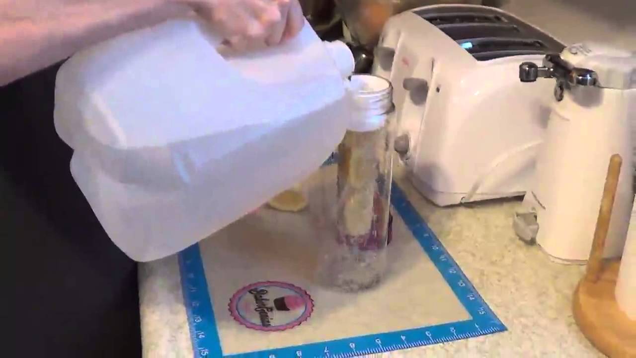 How to use a fruit infused water bottle (Heatwell, Amazon)