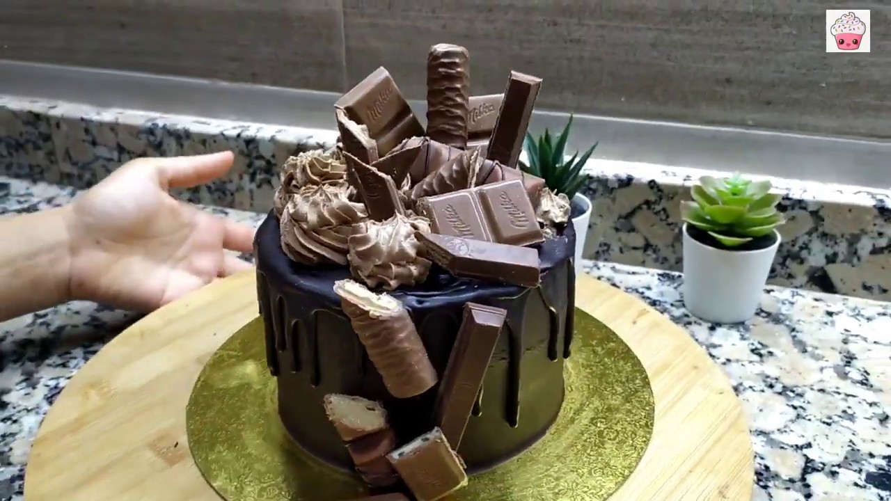 سلسلة الكيك ديزاين:كيفية تطبيق الجناش على الكيك😍série cake design:montage très facile d’un gâteau