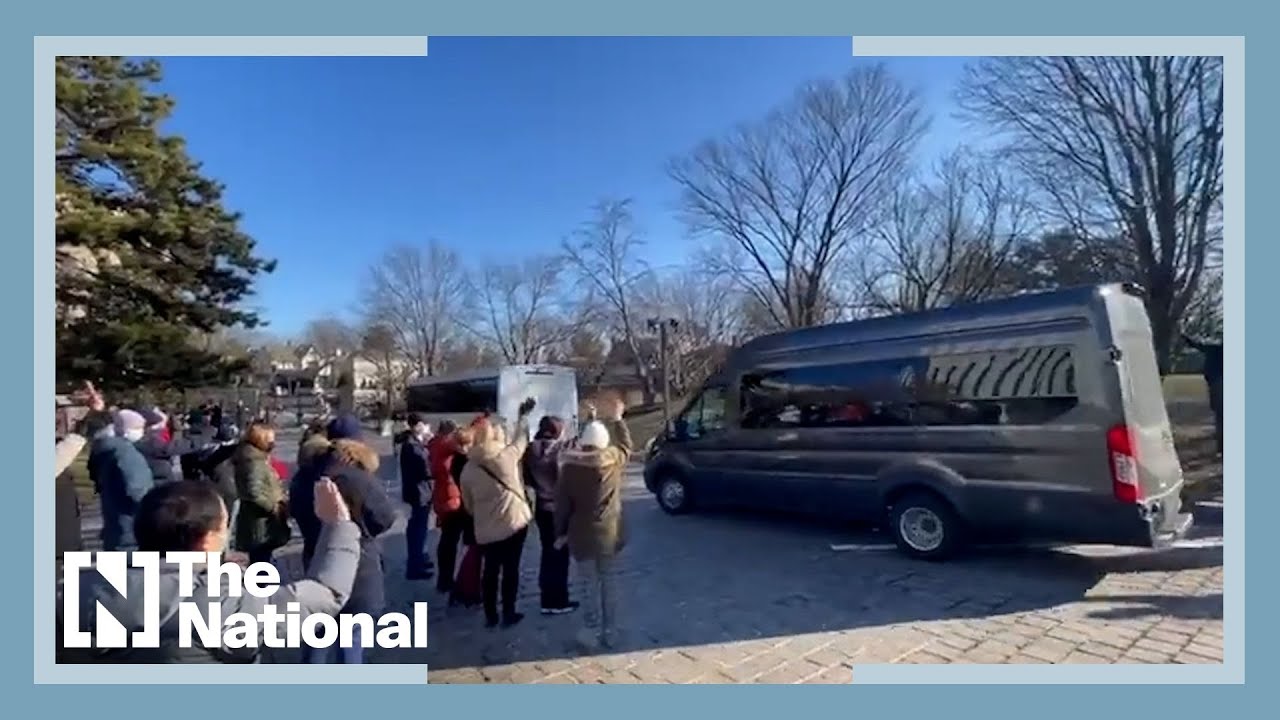 Russian embassy staff leave Washington, DC