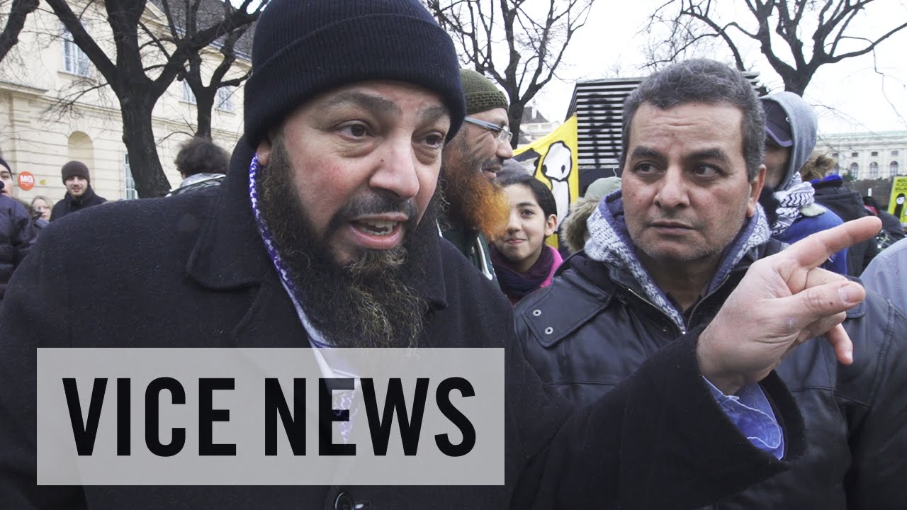 Anti-Fascists Clash with Pegida Movement in Vienna: Hate in Europe