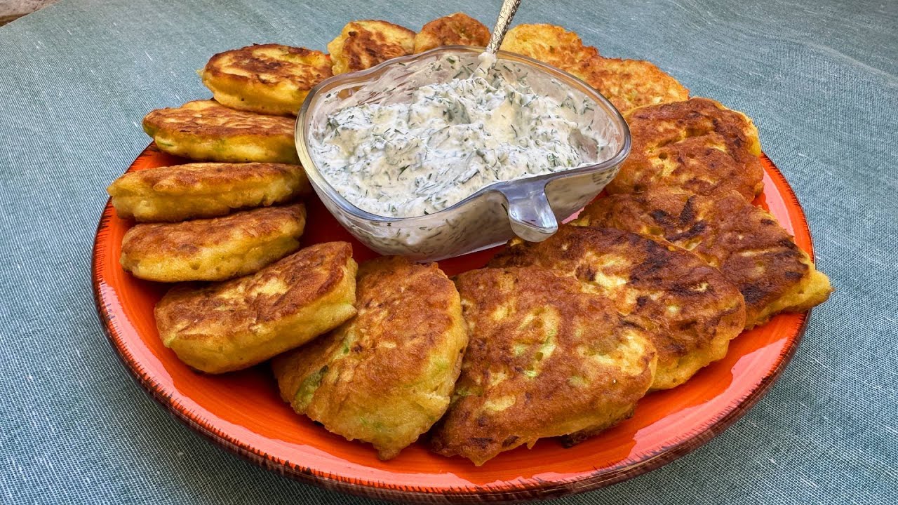 Просто натрите 2 кабачка! Лучше, чем пицца! Я никогда не готовил такой вкусной еды.