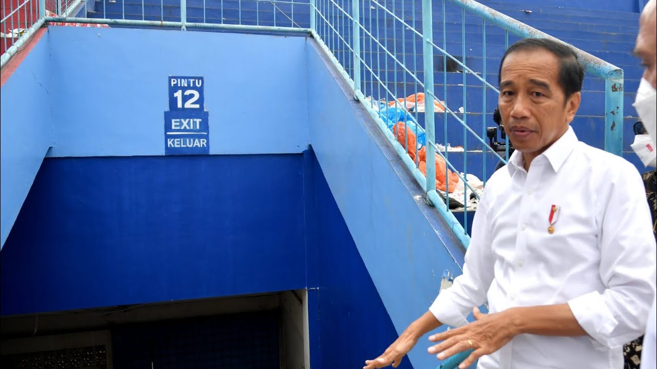 Presiden Jokowi Jenguk Korban Tragedi Kanjuruhan dan Tinjau Stadion, Malang, 5 Oktober 2022