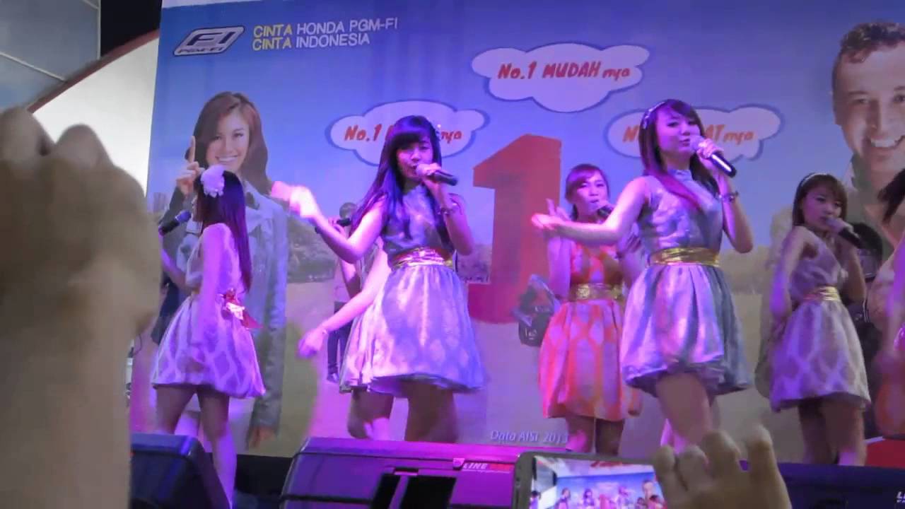 Cherrybelle Beautiful ~Booth Honda PRJ [05-07-2013]