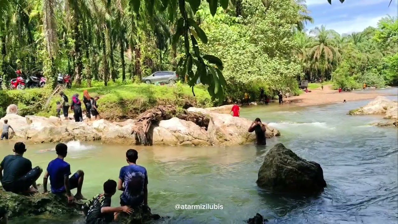 very beautiful scenery, very natural bathing nature tourism ✨🍂🌊