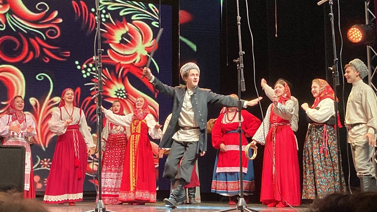 歌って踊る  #ロシア民謡 コンサート #ウラジオストク #一週間 #カチューシャ  Концерт народных хоров и ансамблей во Владивостоке