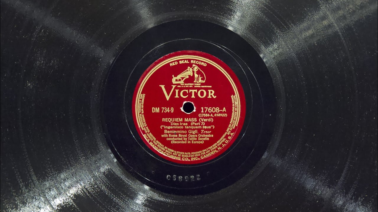 Ingemisco tanquam reus • Beniamino Gigli (EMG Mark Xb Oversize Gramophone)