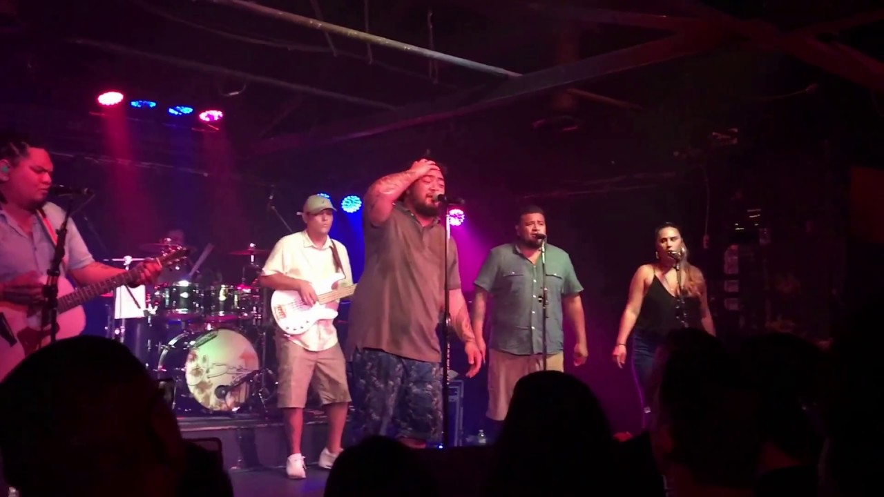 J Boog – Waiting on the Rain  @ Strummers Fresno 08/10/17